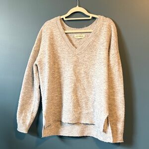 Lucky Brand Women's Gray V-Neck Sweater